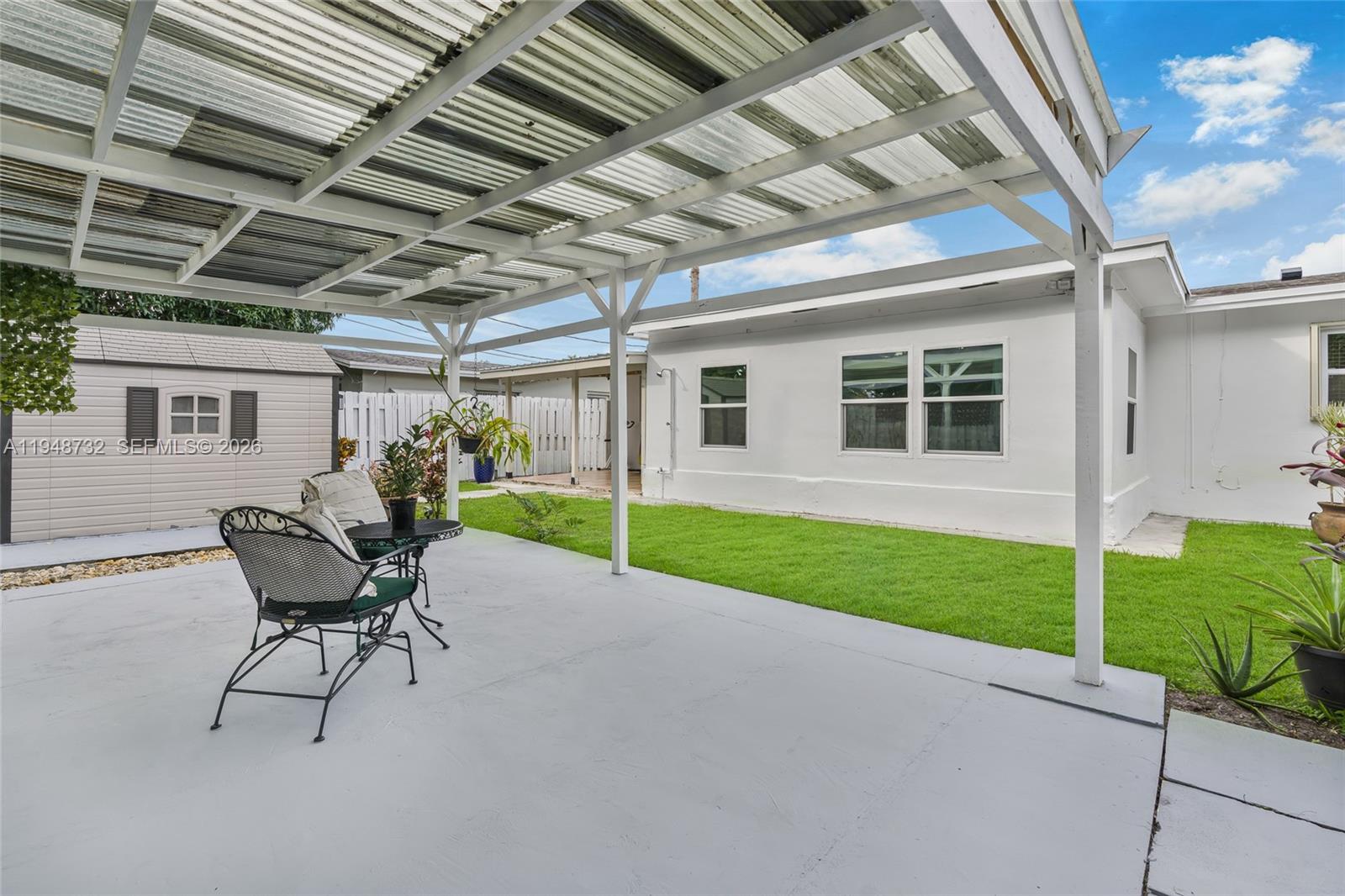 SUNRISE GOLF VILLAGE - Residential