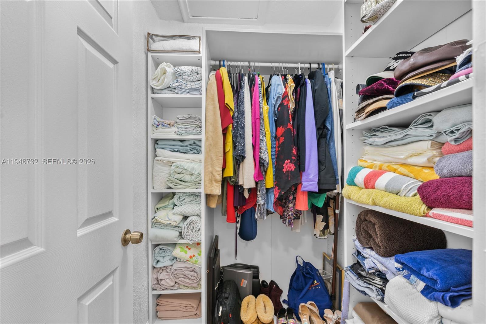 SUNRISE GOLF VILLAGE - Residential