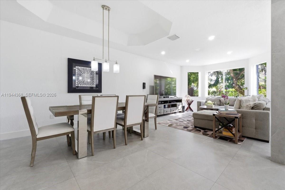 DORAL ISLES MARTINIQUE - Residential