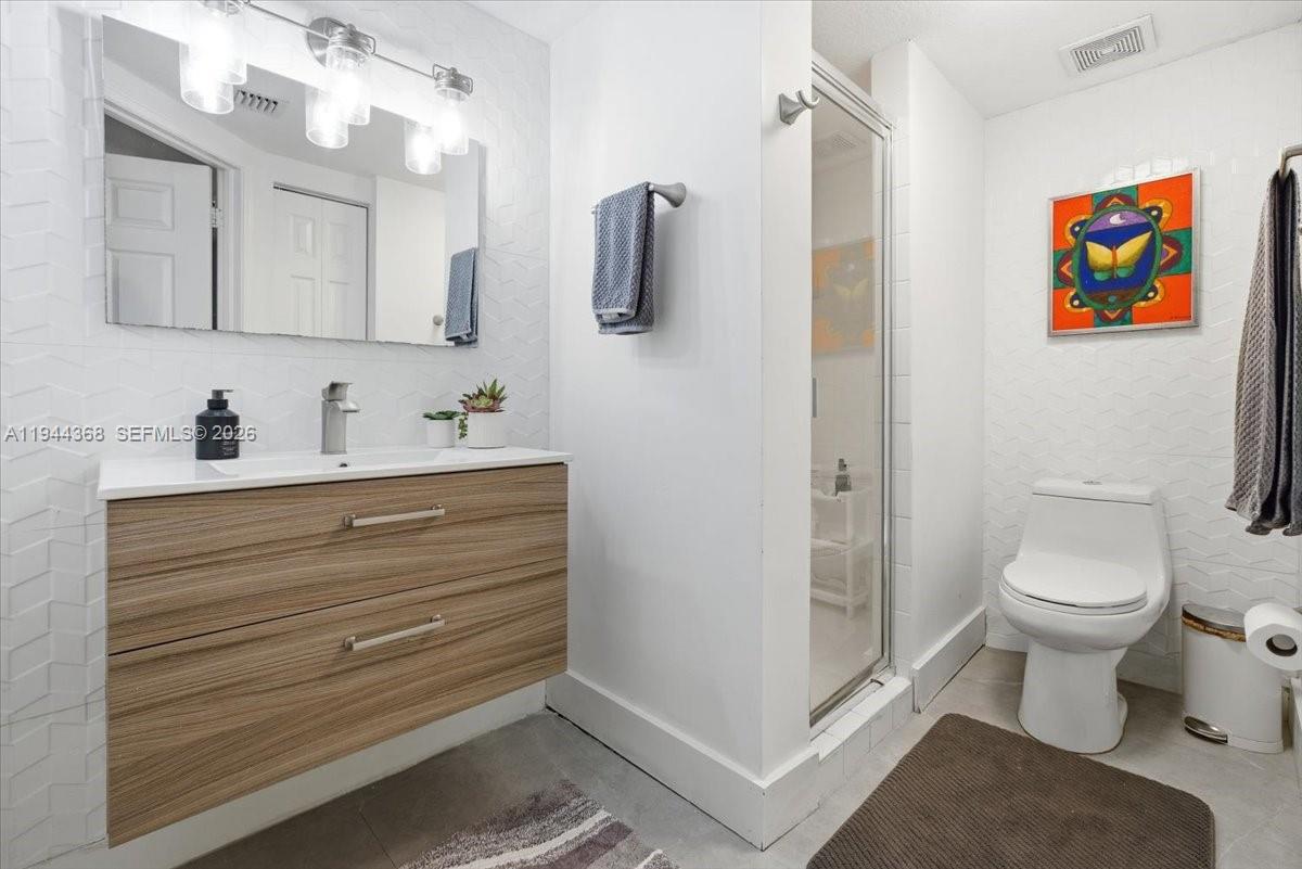 DORAL ISLES MARTINIQUE - Residential