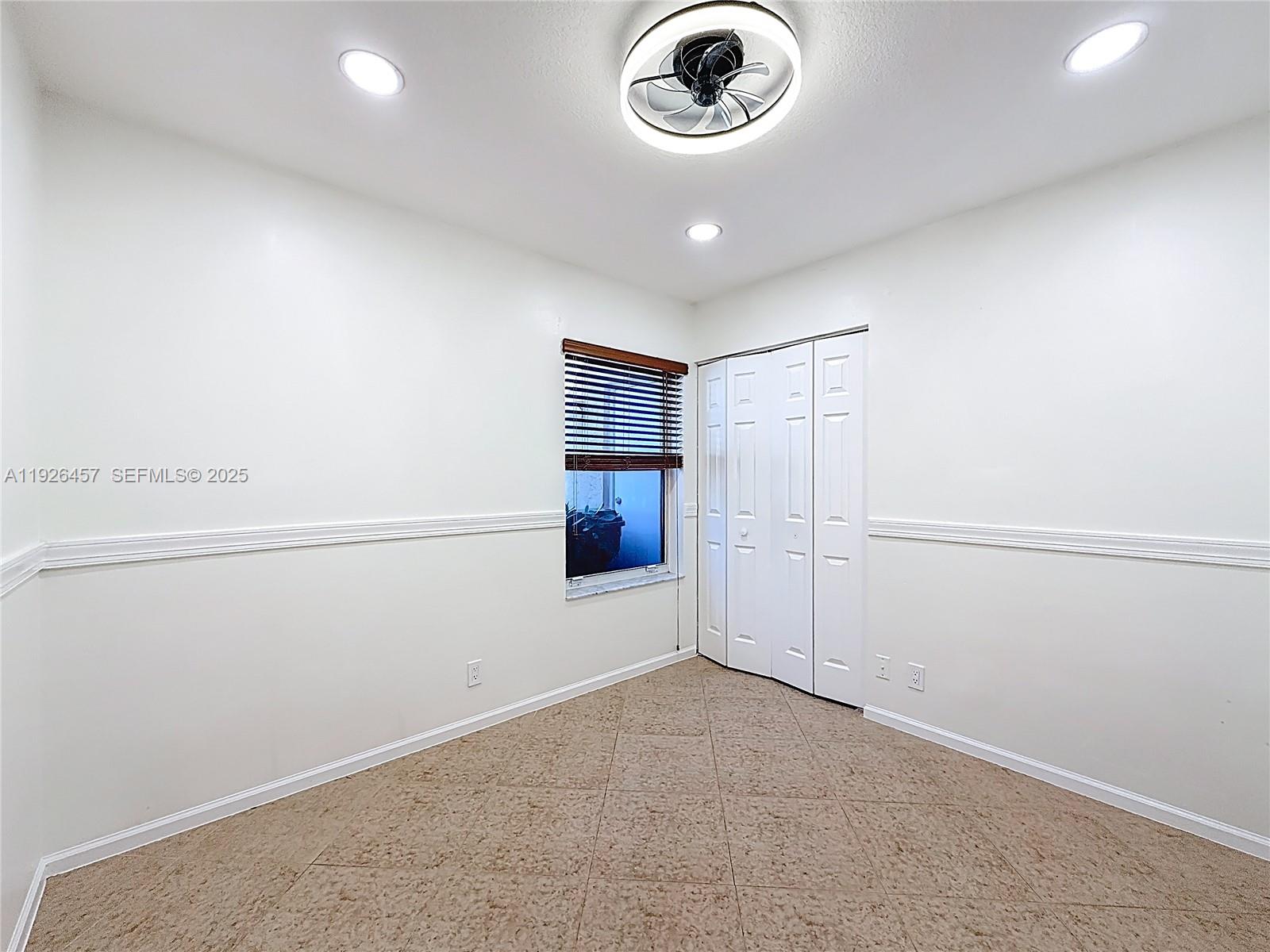 SILVER LAKES PHASE III - Residential Lease