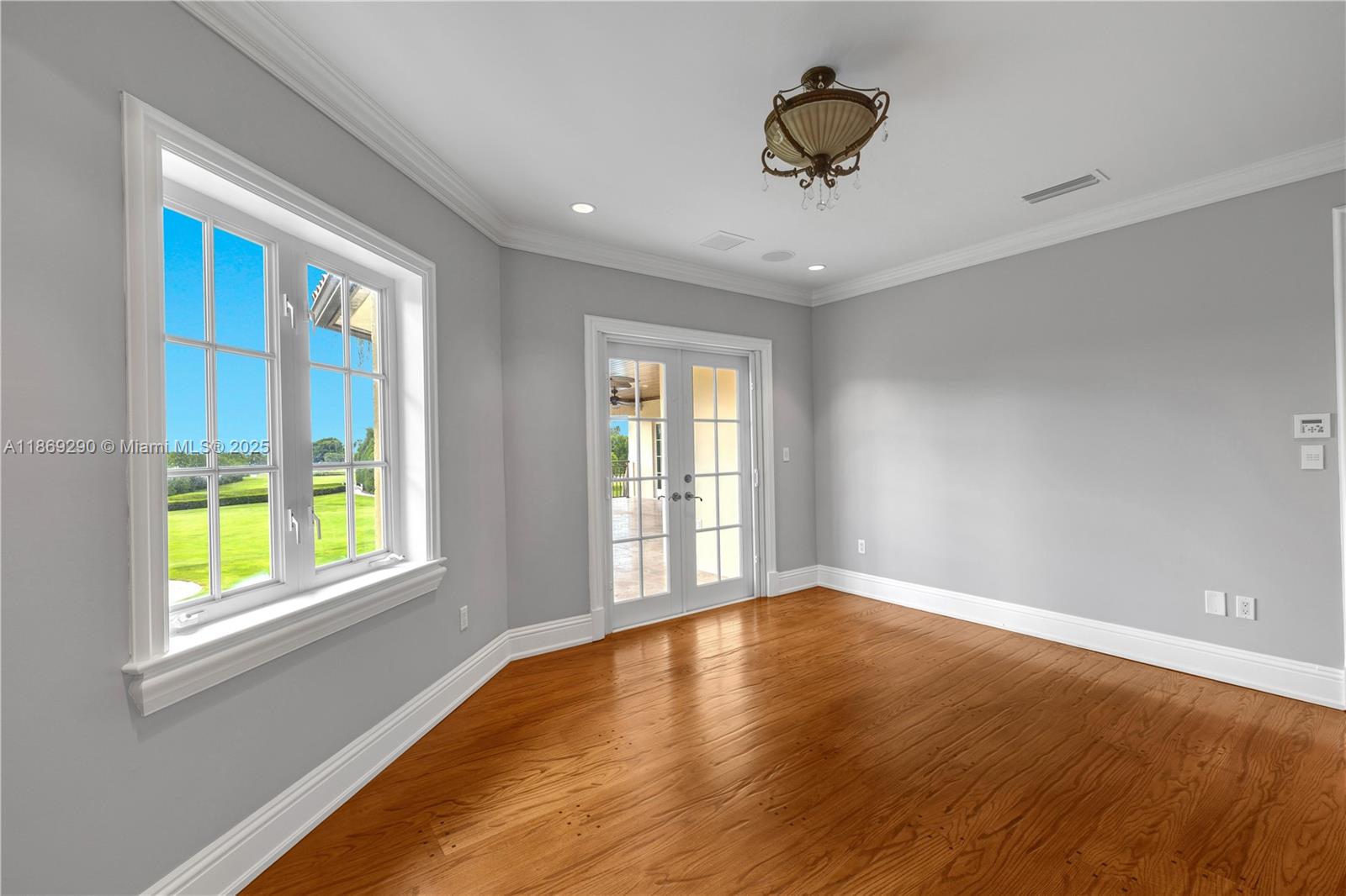 Deering Bay Estates - Residential