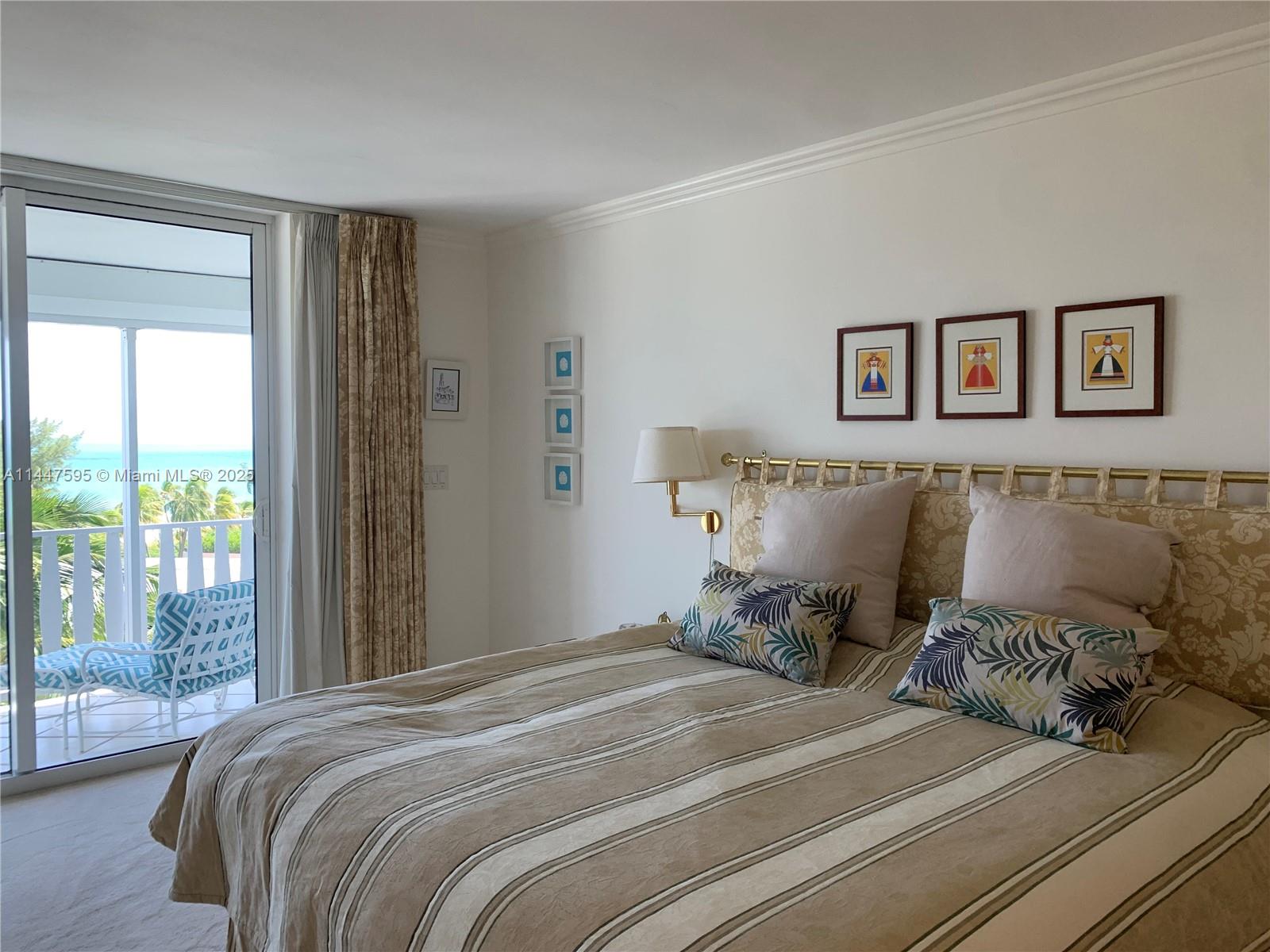 ISLAND HOUSE - Residential Lease