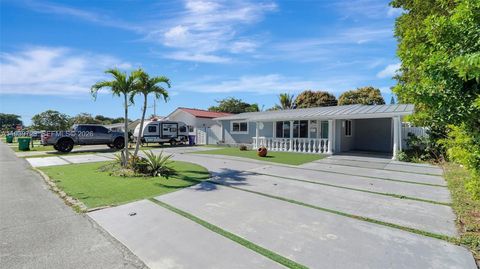 Home 1 2410 Gulfstream Dr Miramar FL 33023