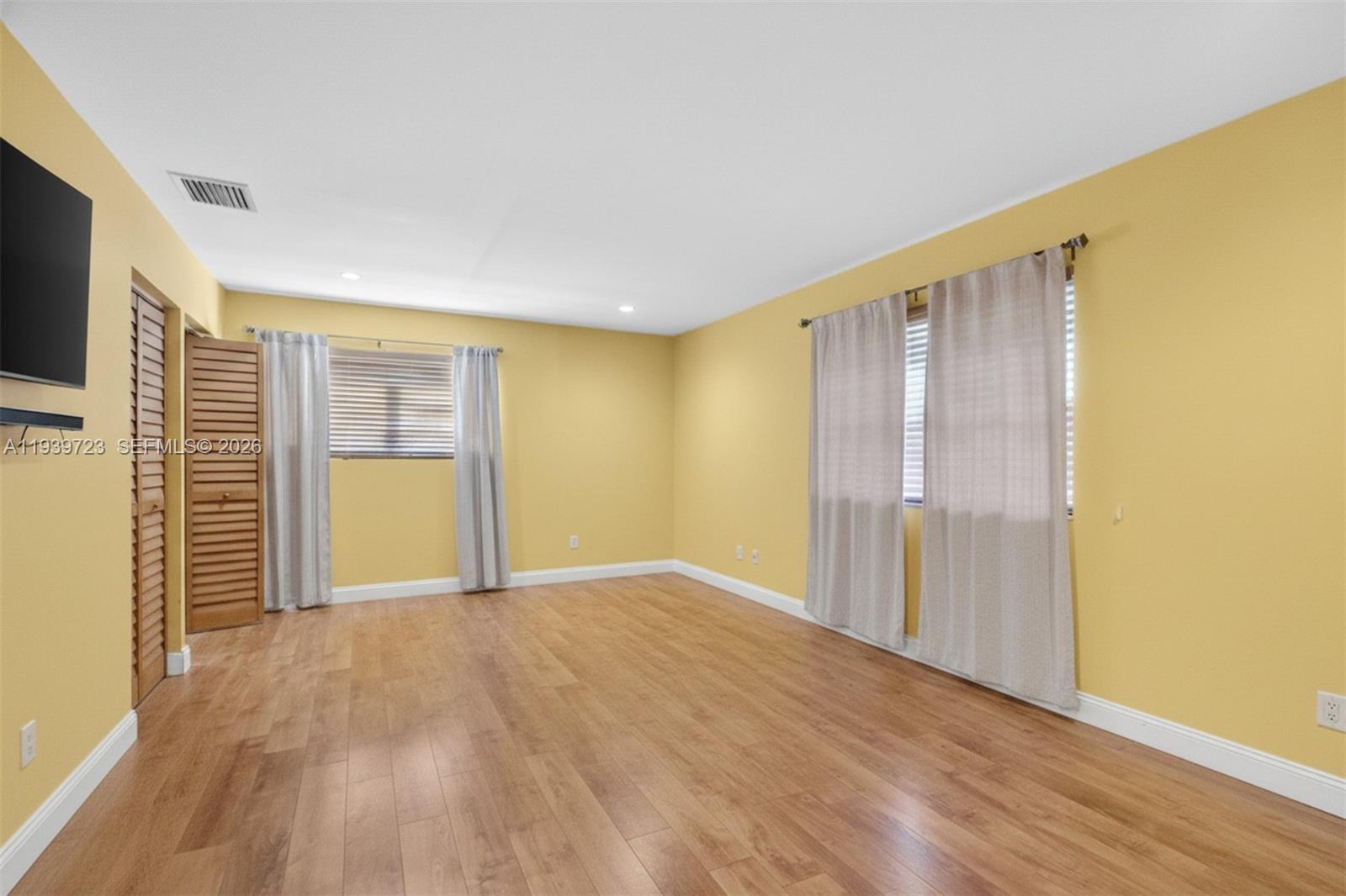 MIRAMAR SEC 8 - Residential