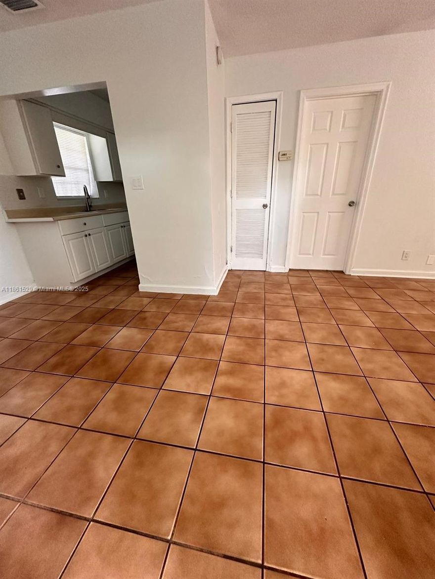 1 bedroom 1 bathroom apartment located on the first floor. Tile floors throughout, central A/C, water, landscaping and garbage included in rent. One assigned parking space. Conveniently located next to laundromat. Tenants must provide proof of income 3x rent. Fast approval, no association. Easy to show, vacant and on lockbox.