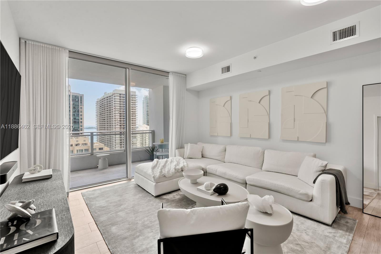 1080 Brickell Ave 2606