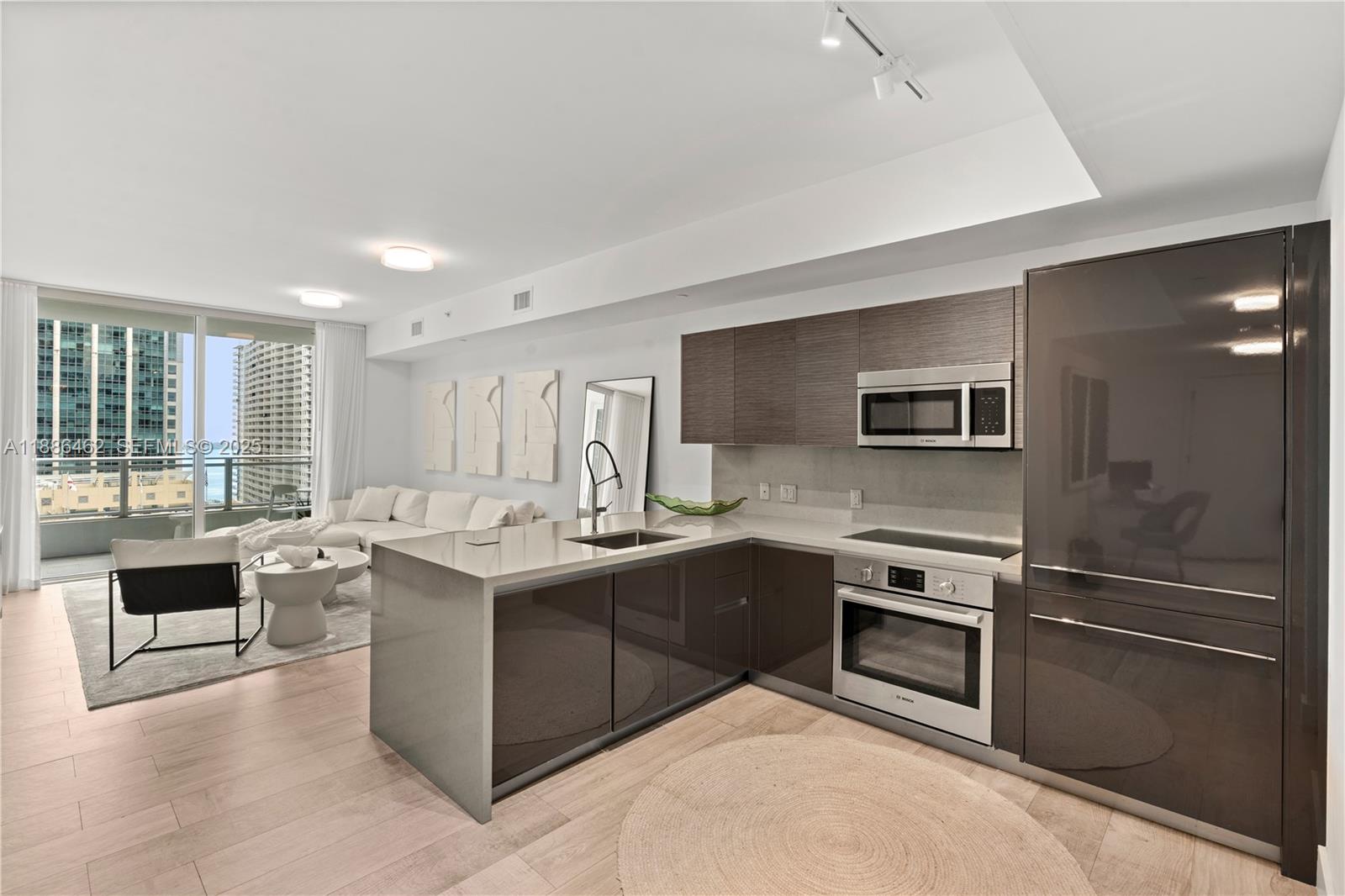 THE BONDO (1080 BRICKELL) - Residential