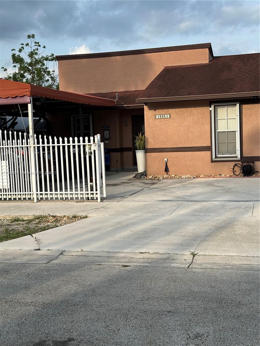 Property for Sale at 19251 Sw 118th Ct, Miami, Broward County, Florida - Bedrooms: 3 
Bathrooms: 2  - $560,000