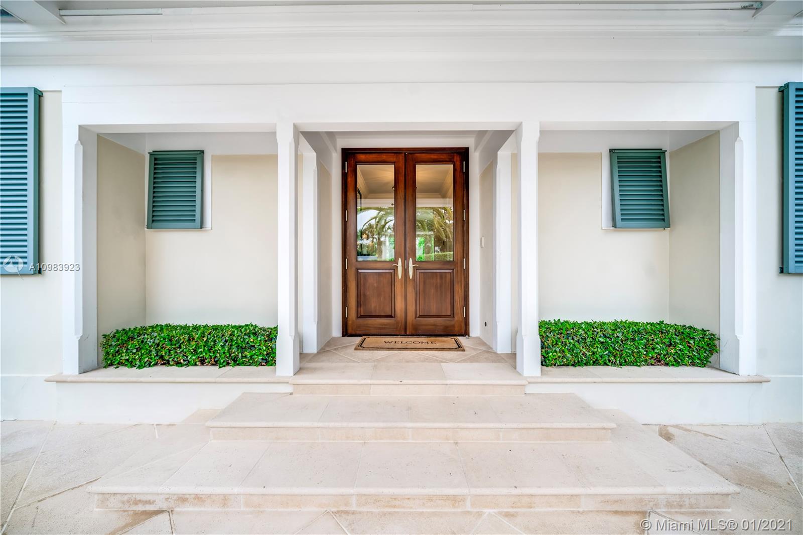 MC LOUTH - Residential