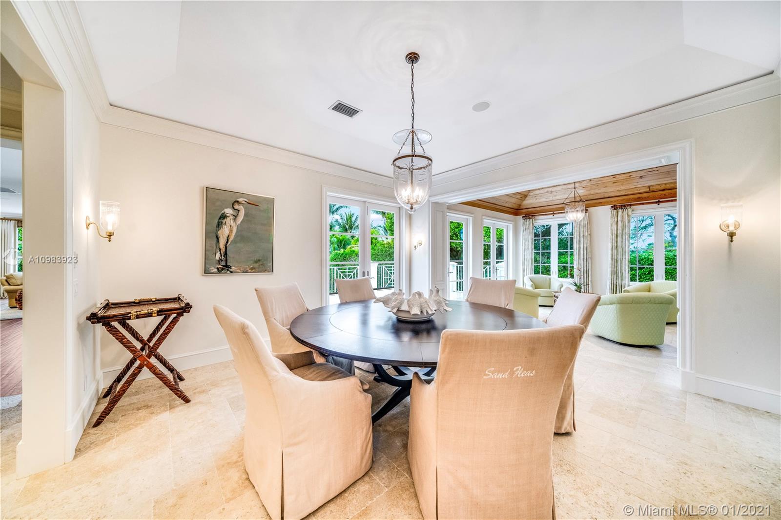 MC LOUTH - Residential