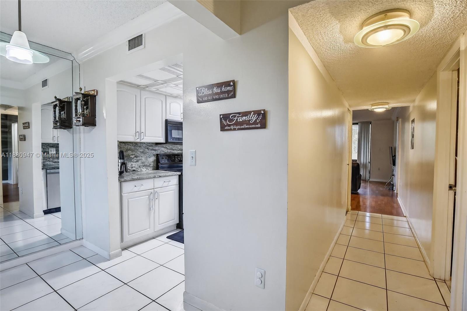 PLANTATION FOREST CONDO - Residential