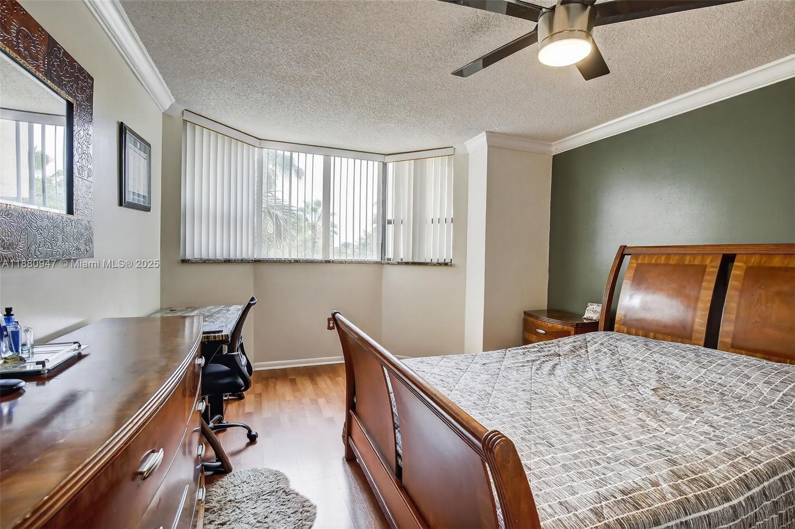 PLANTATION FOREST CONDO - Residential