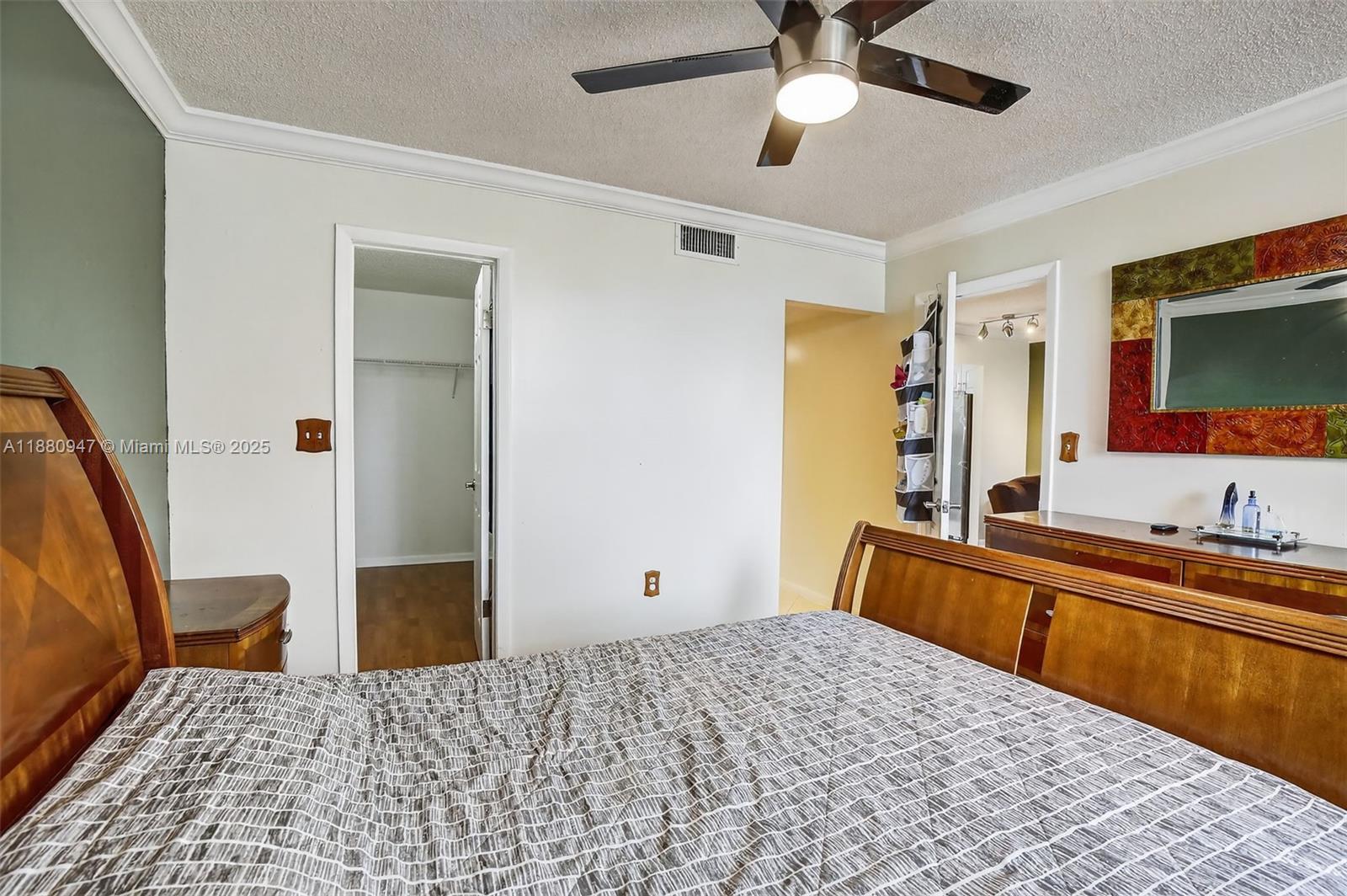 PLANTATION FOREST CONDO - Residential