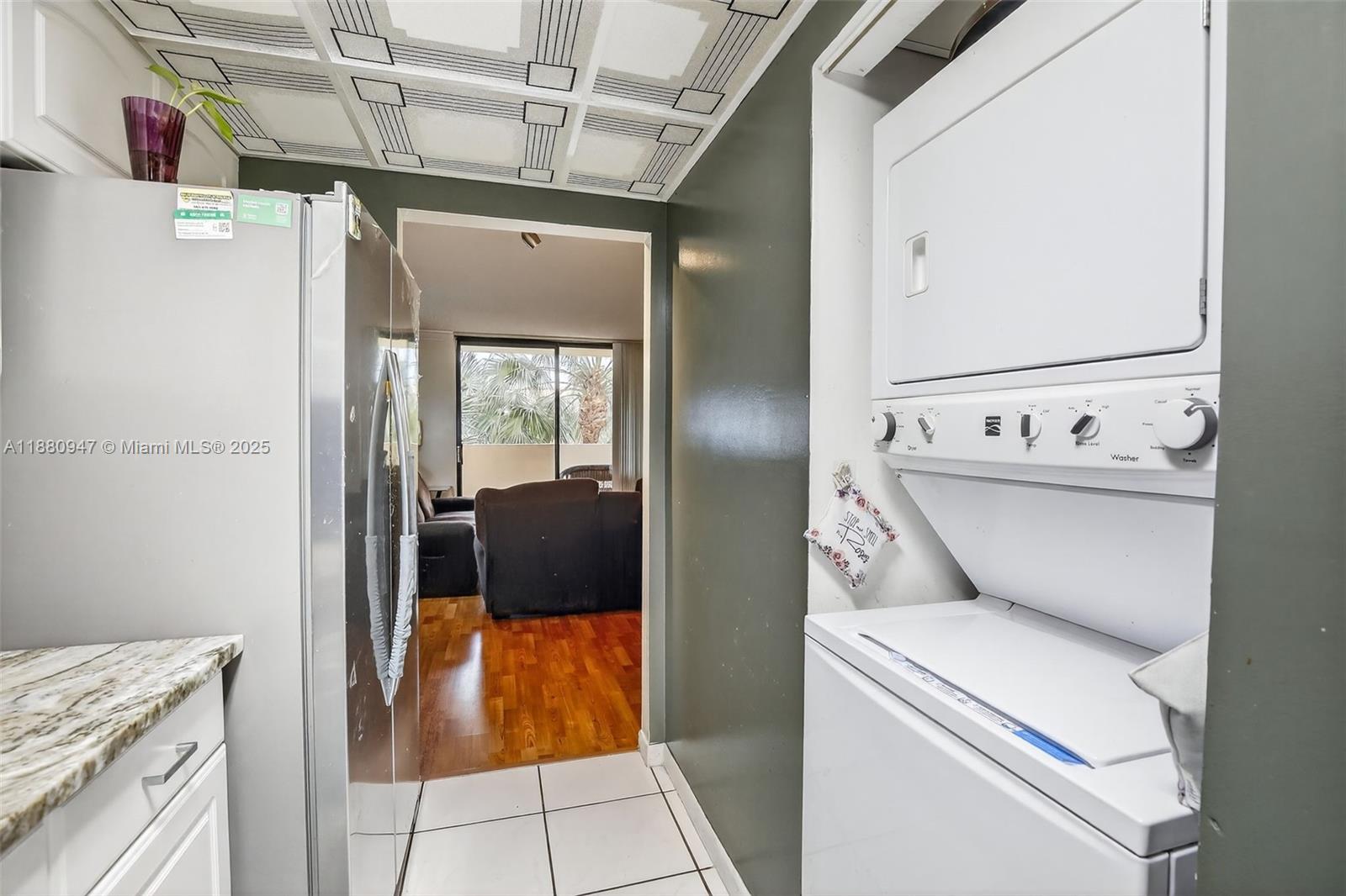 PLANTATION FOREST CONDO - Residential