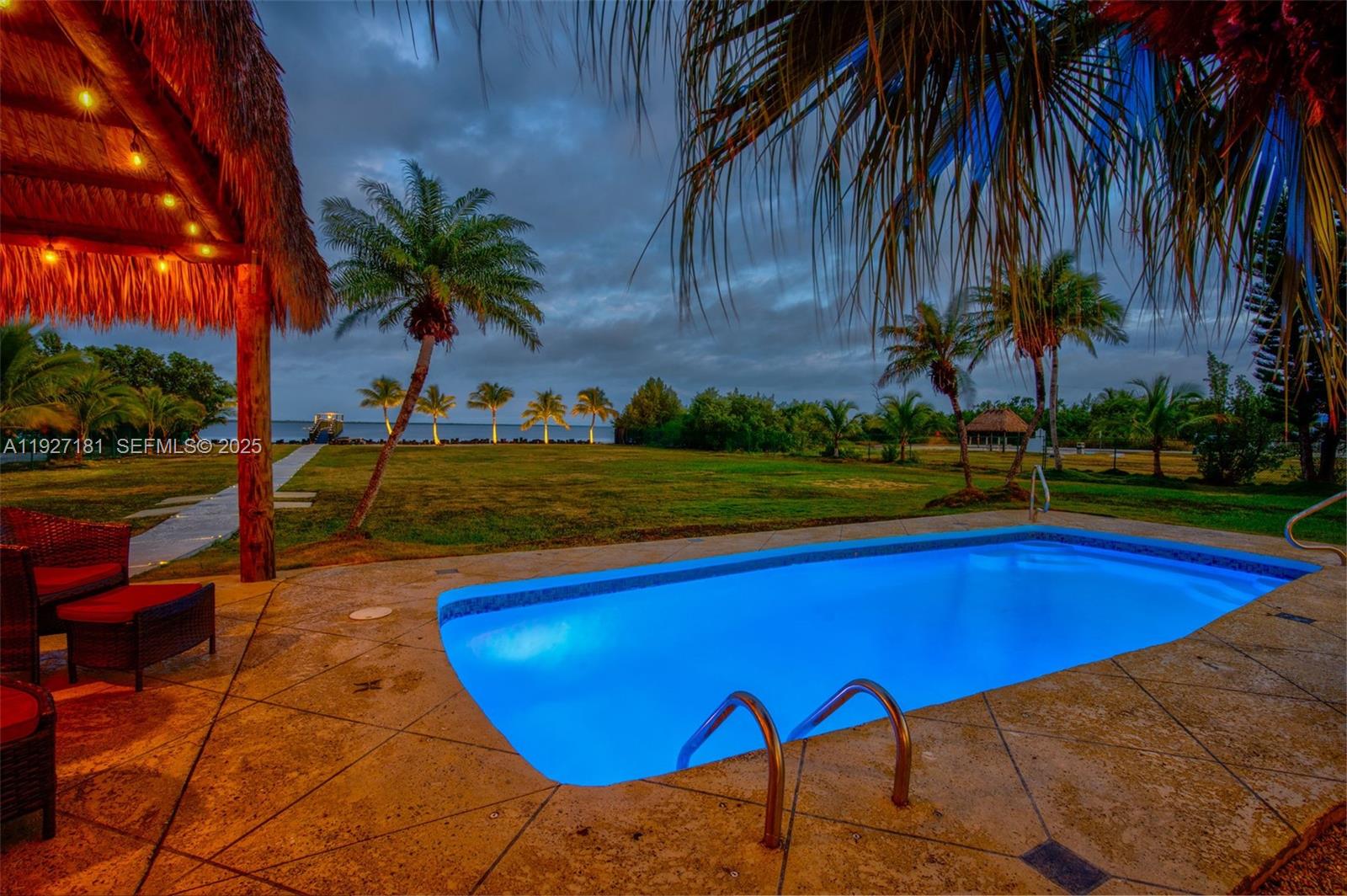 PALM VILLA - Residential