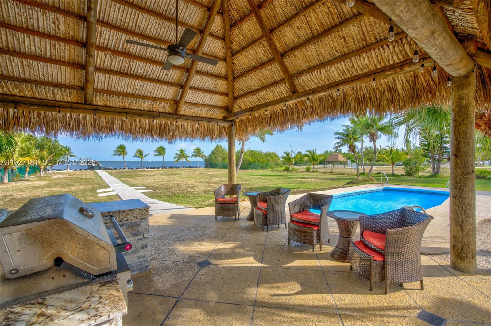 PALM VILLA - Residential