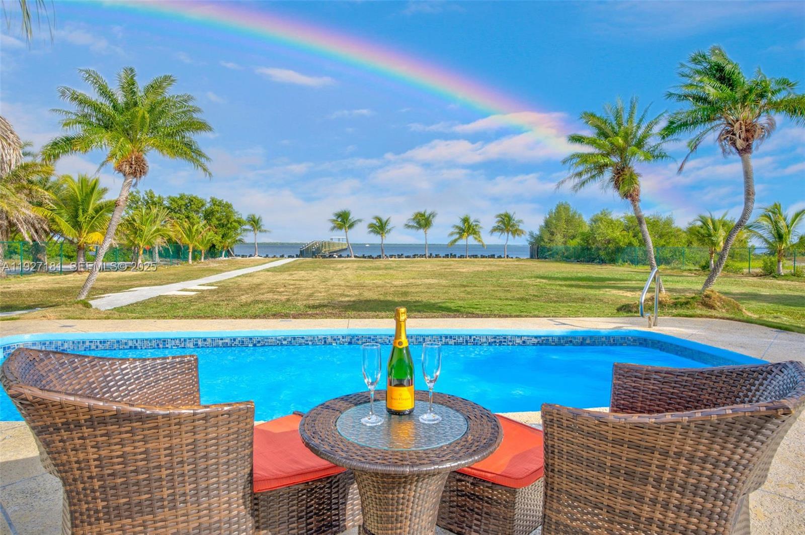 PALM VILLA - Residential