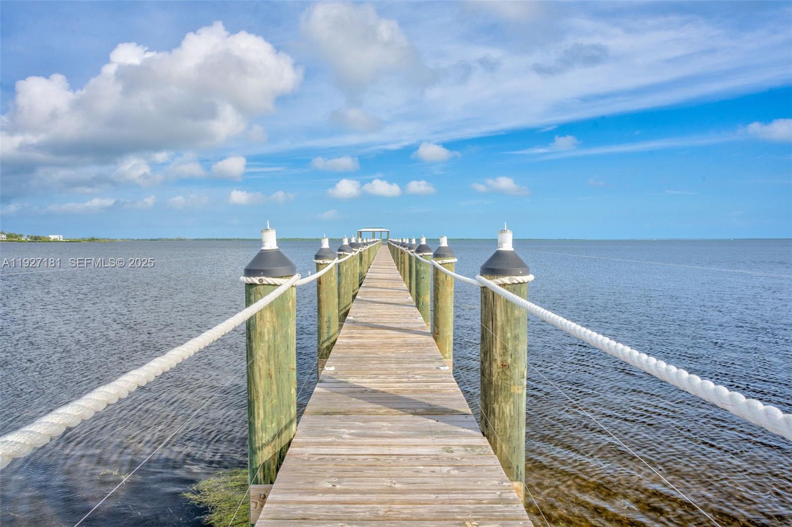 PALM VILLA - Residential