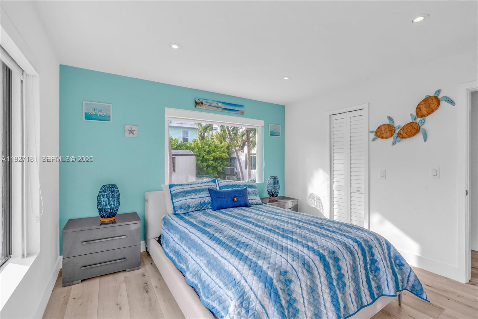 PALM VILLA - Residential