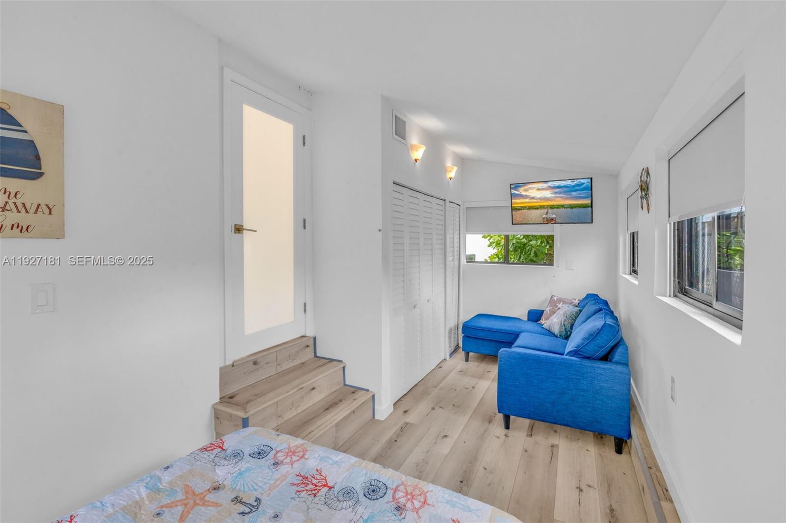 PALM VILLA - Residential