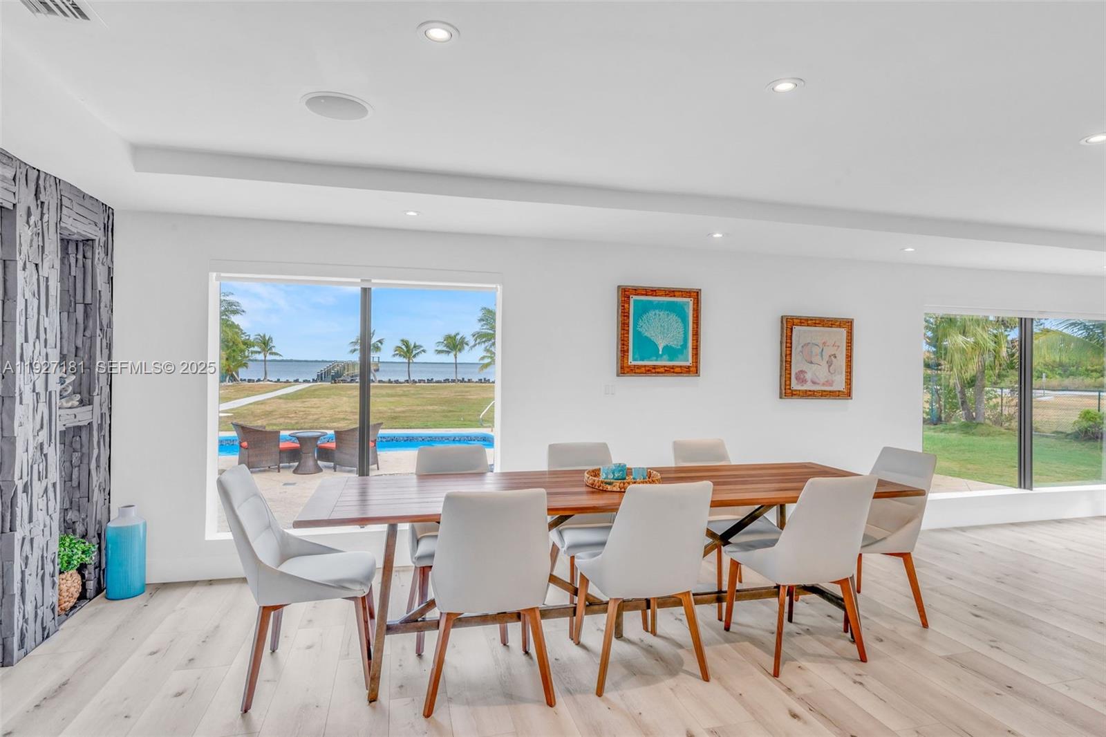 PALM VILLA - Residential