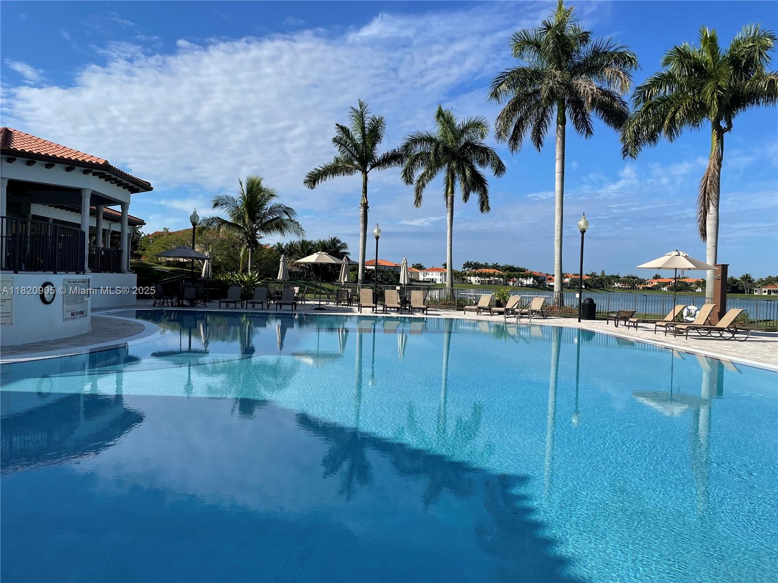 CUTLER CAY - Residential
