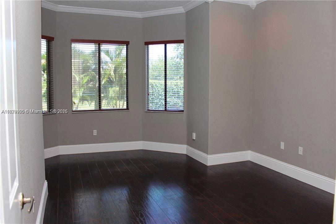 CUTLER CAY - Residential