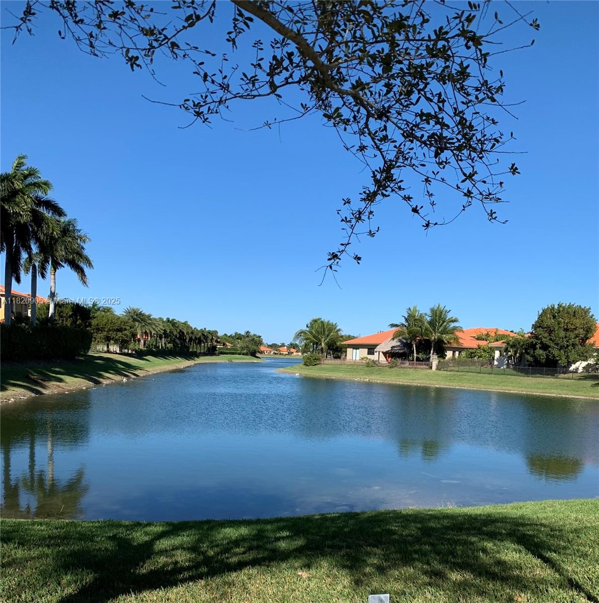 CUTLER CAY - Residential