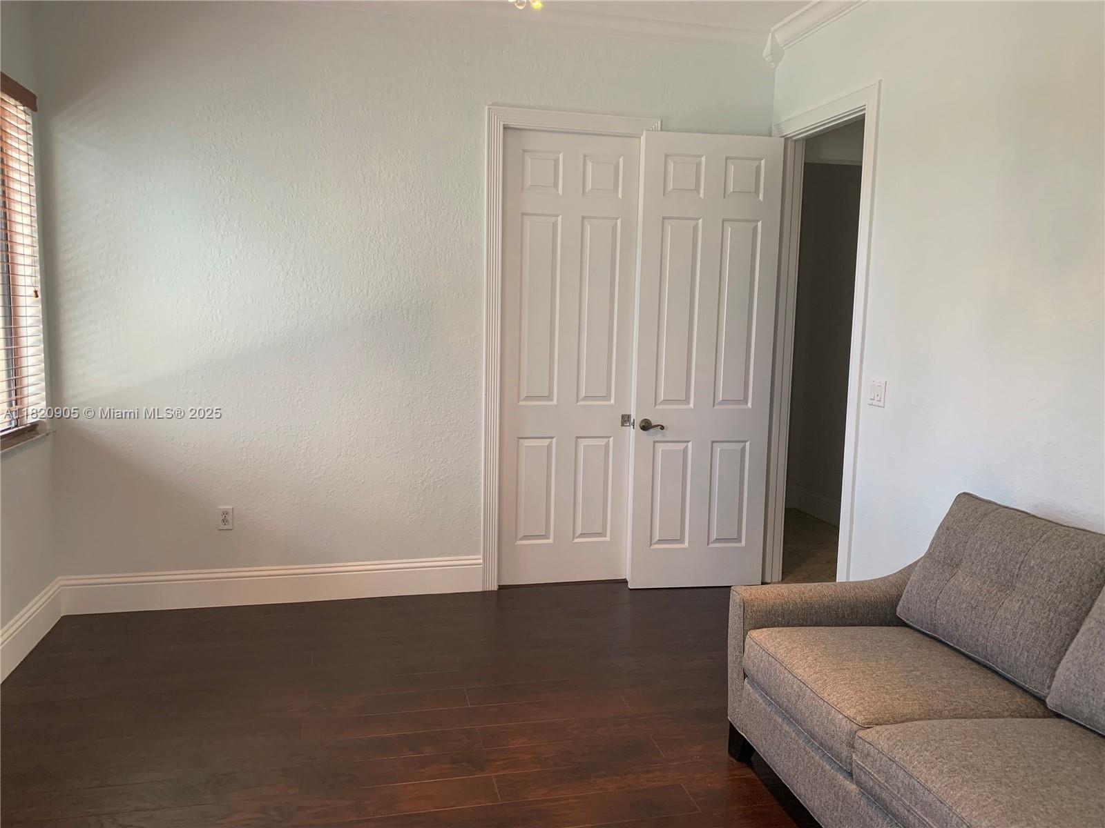 CUTLER CAY - Residential