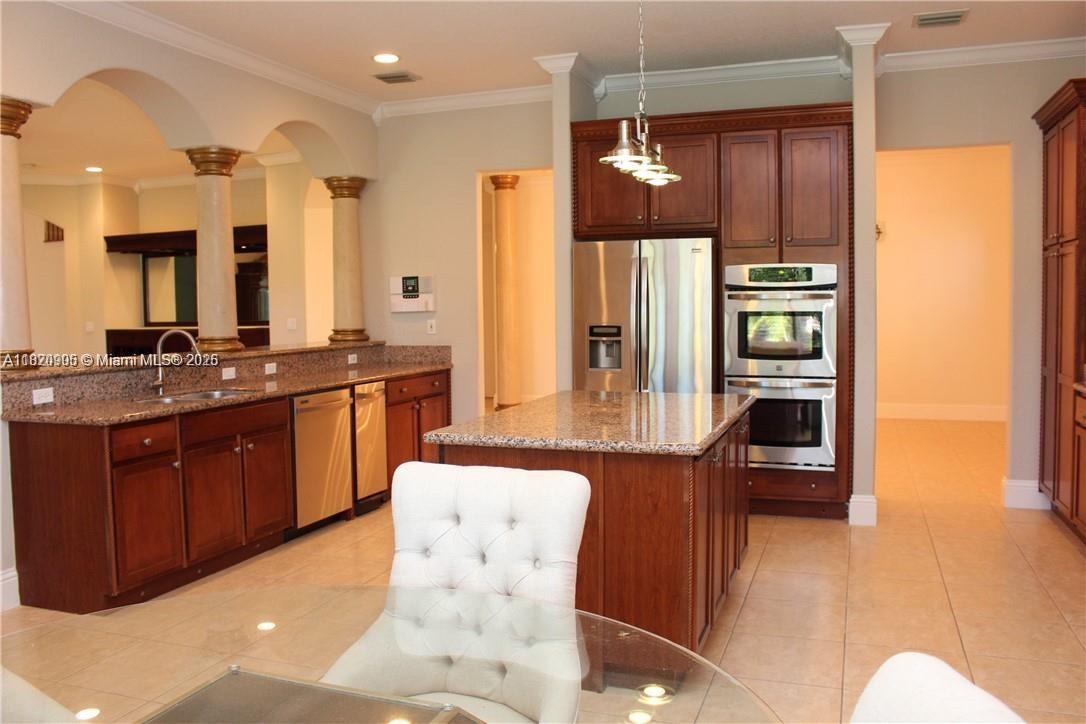 CUTLER CAY - Residential