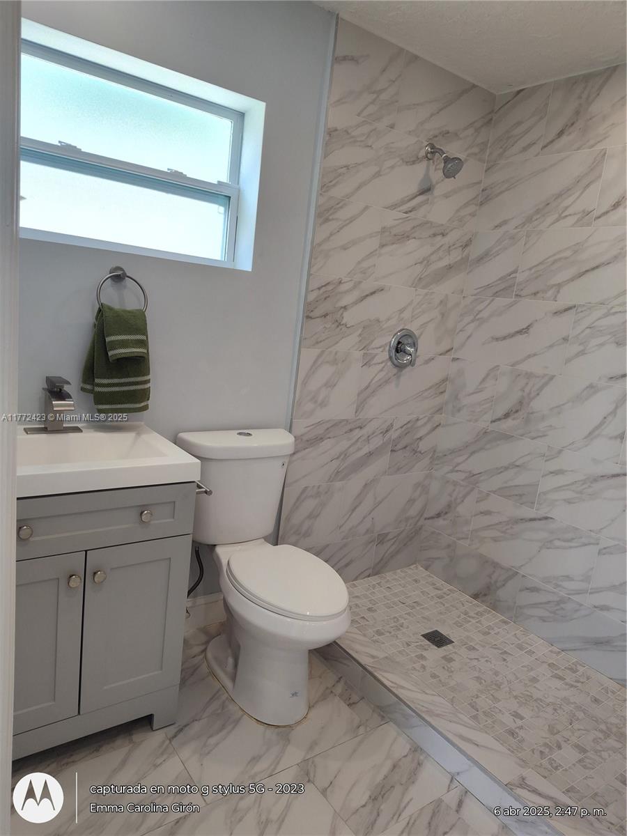 RIVIERA BEACH HEIGHTS - Residential Lease