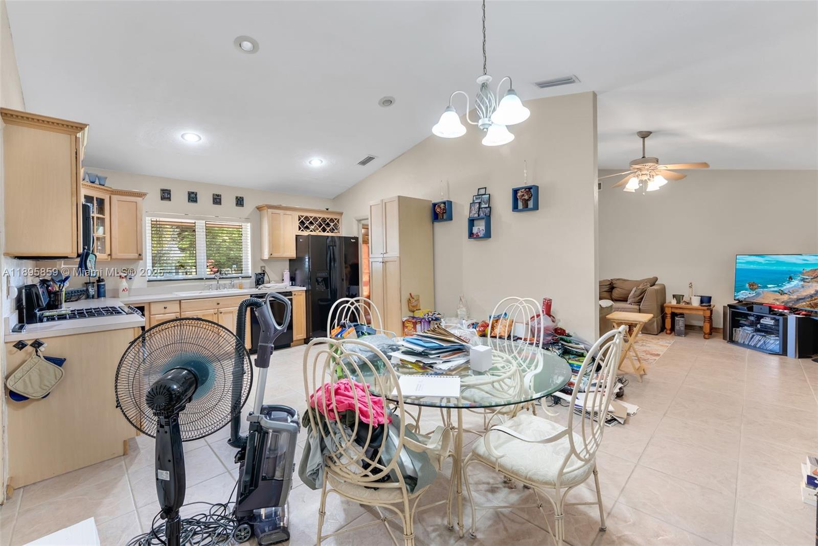 SECTION 21 BEL-AIRE - Residential
