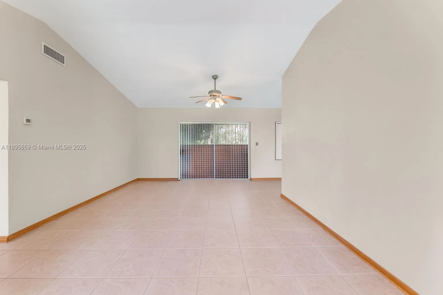 Palmetto Bay, Florida 33157, United States, 3 Bedrooms Bedrooms, ,2 BathroomsBathrooms,Residential,Active,228172