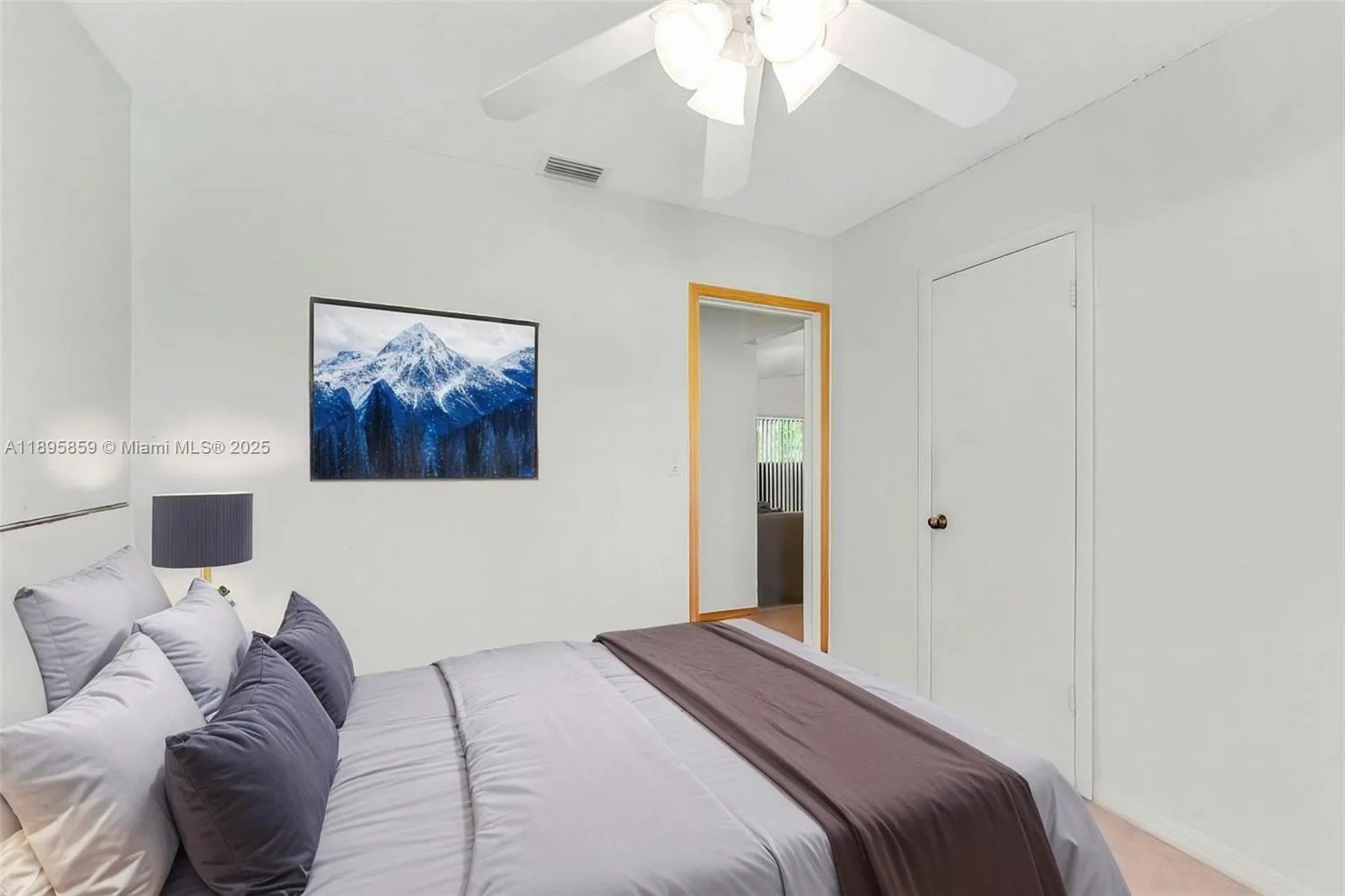 Palmetto Bay, Florida 33157, United States, 3 Bedrooms Bedrooms, ,2 BathroomsBathrooms,Residential,Active,228172