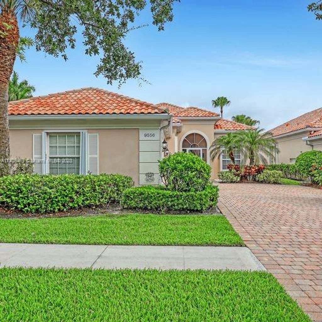 Photo of 9556 SW Wedgewood Ln, Stuart, FL 34997 (MLS # A11405469)