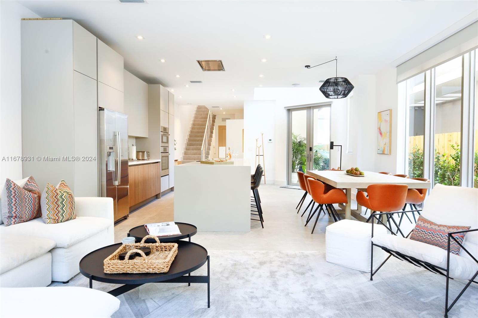 INDIANA GROVE CONDO - Residential Lease