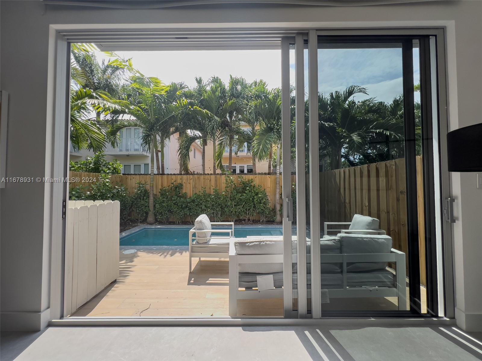 INDIANA GROVE CONDO - Residential Lease