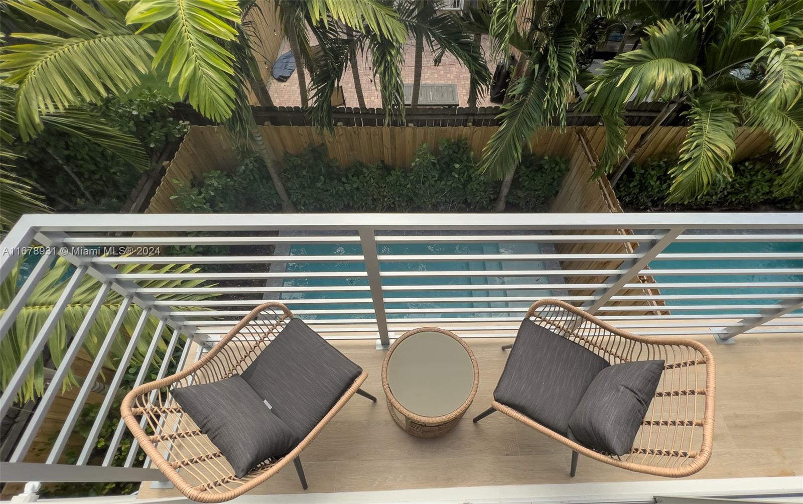 INDIANA GROVE CONDO - Residential Lease