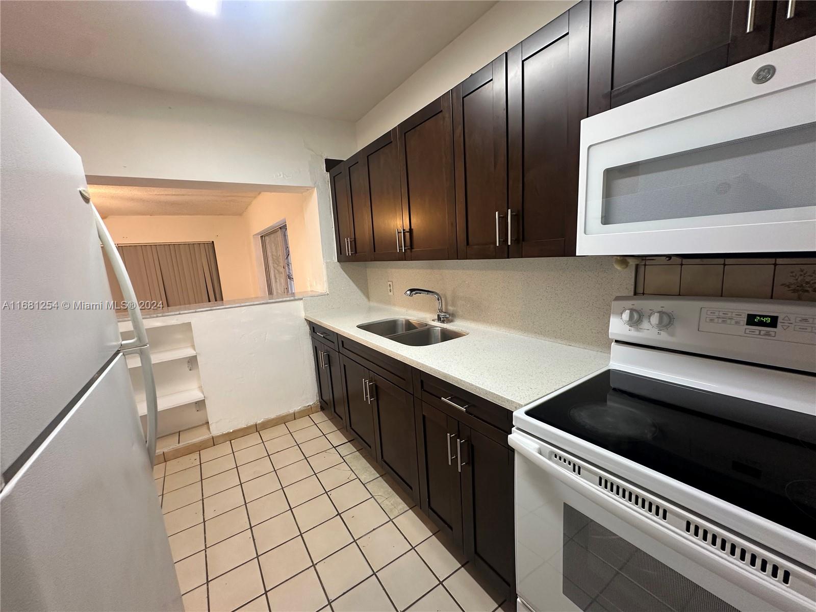 CENTRAL MIAMI PART 2 - Residential Lease