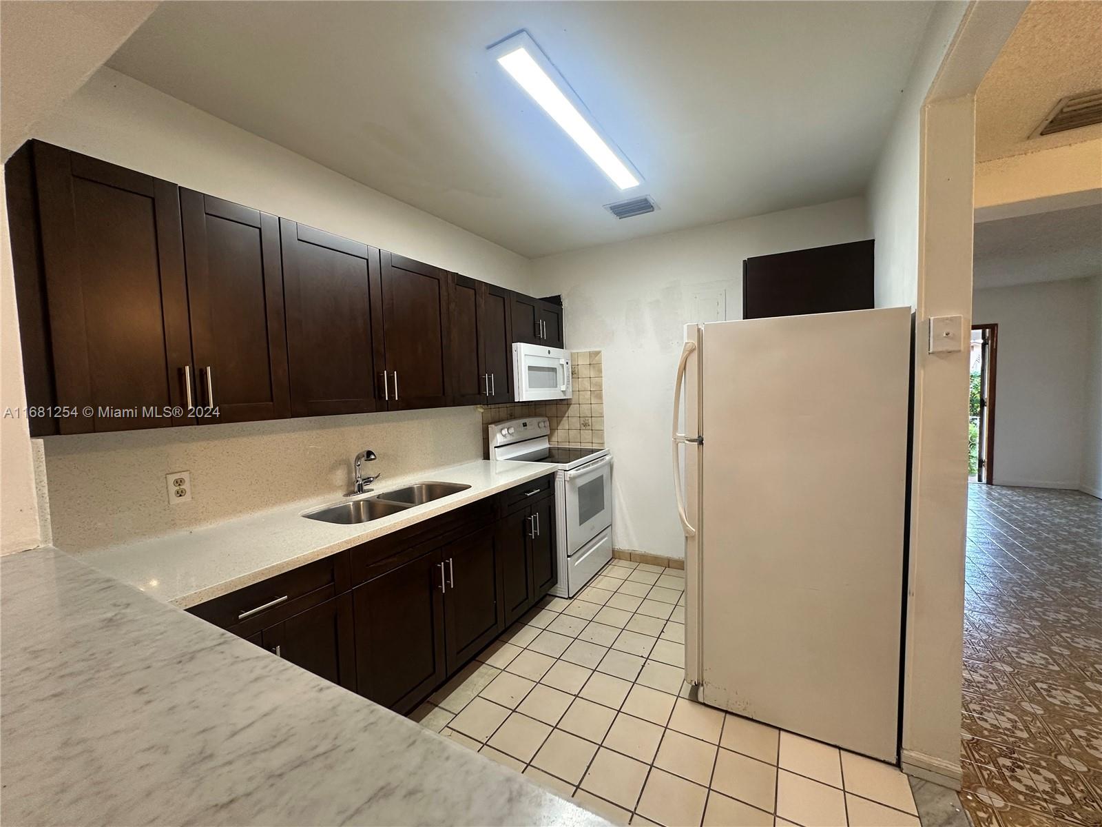 CENTRAL MIAMI PART 2 - Residential Lease