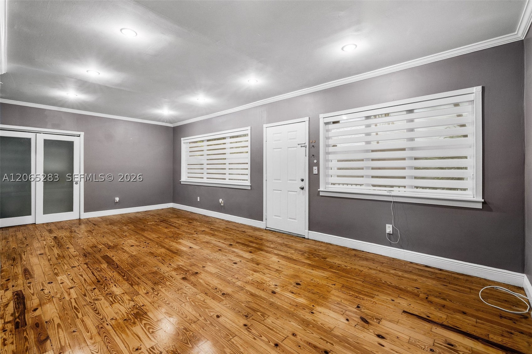 7845 NE Bayshore Ct 12