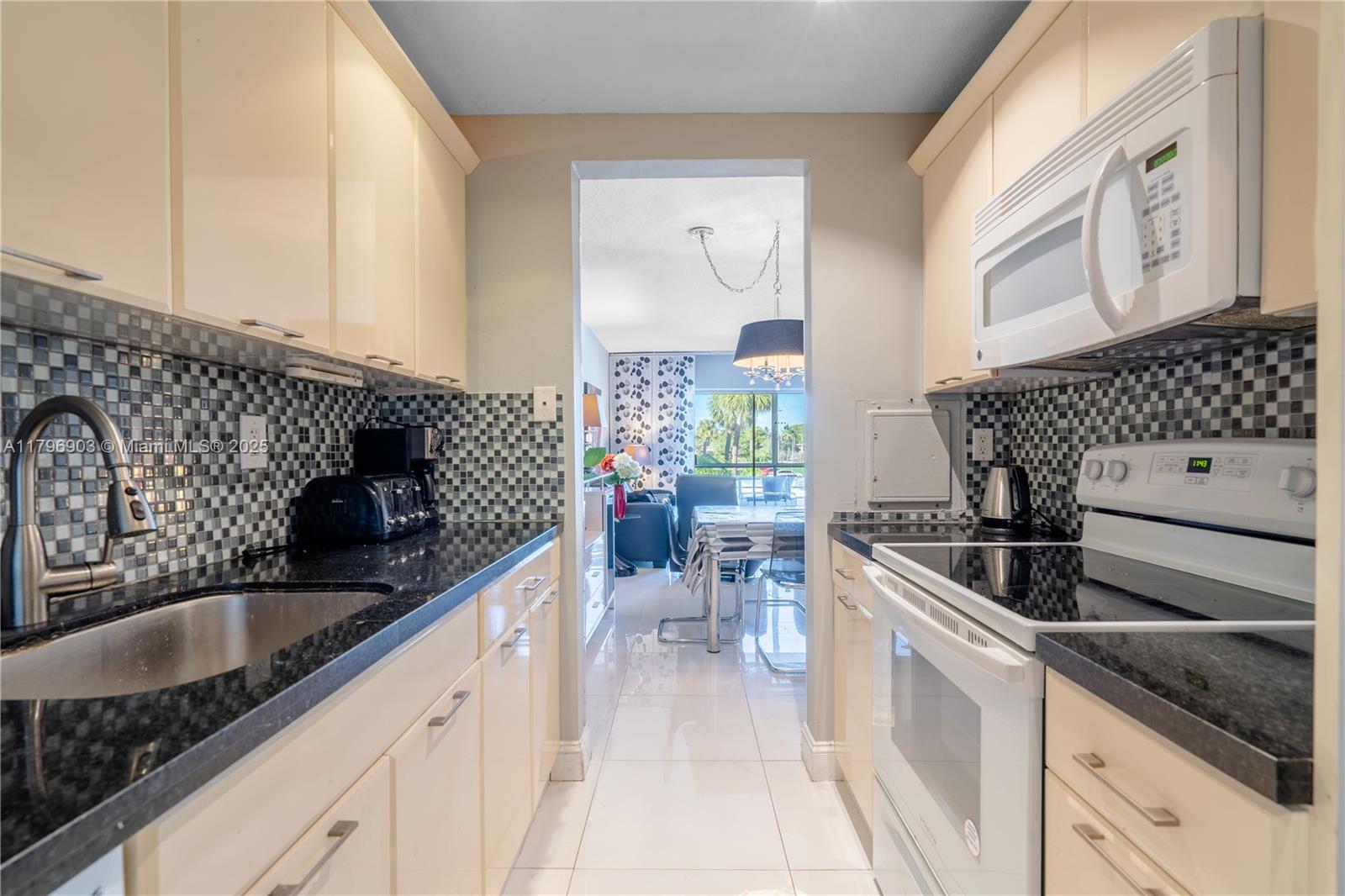 MAR-LEN GARDENS NO 1 CORP - Residential