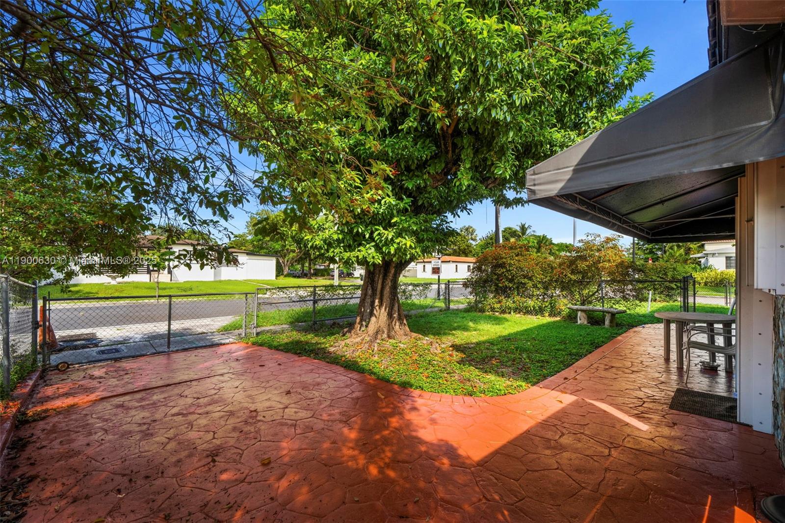 CORAL HGTS REV - Residential Lease