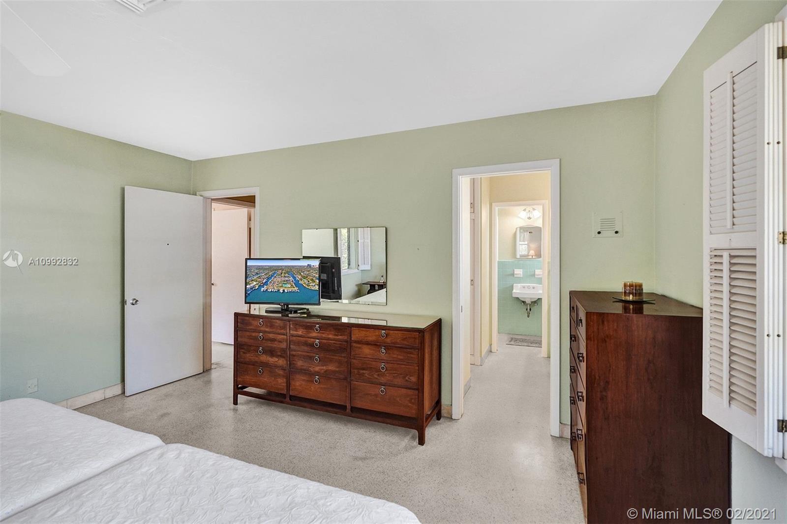 RIO VISTA ISLES - Residential