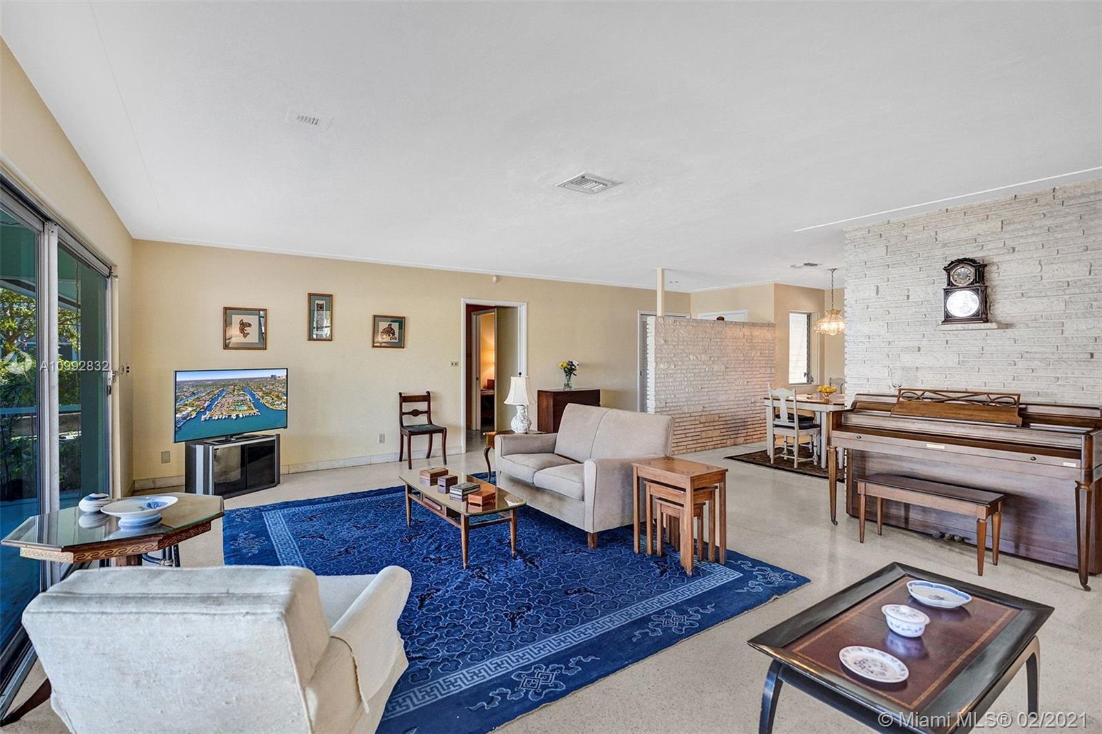 RIO VISTA ISLES - Residential