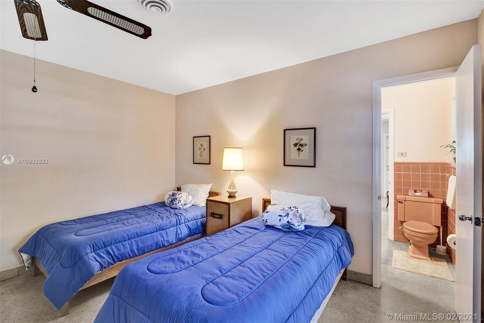 RIO VISTA ISLES - Residential