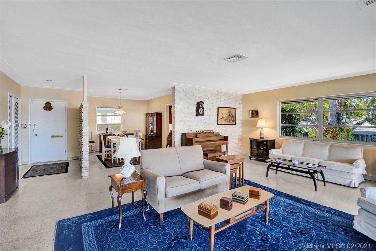 RIO VISTA ISLES - Residential