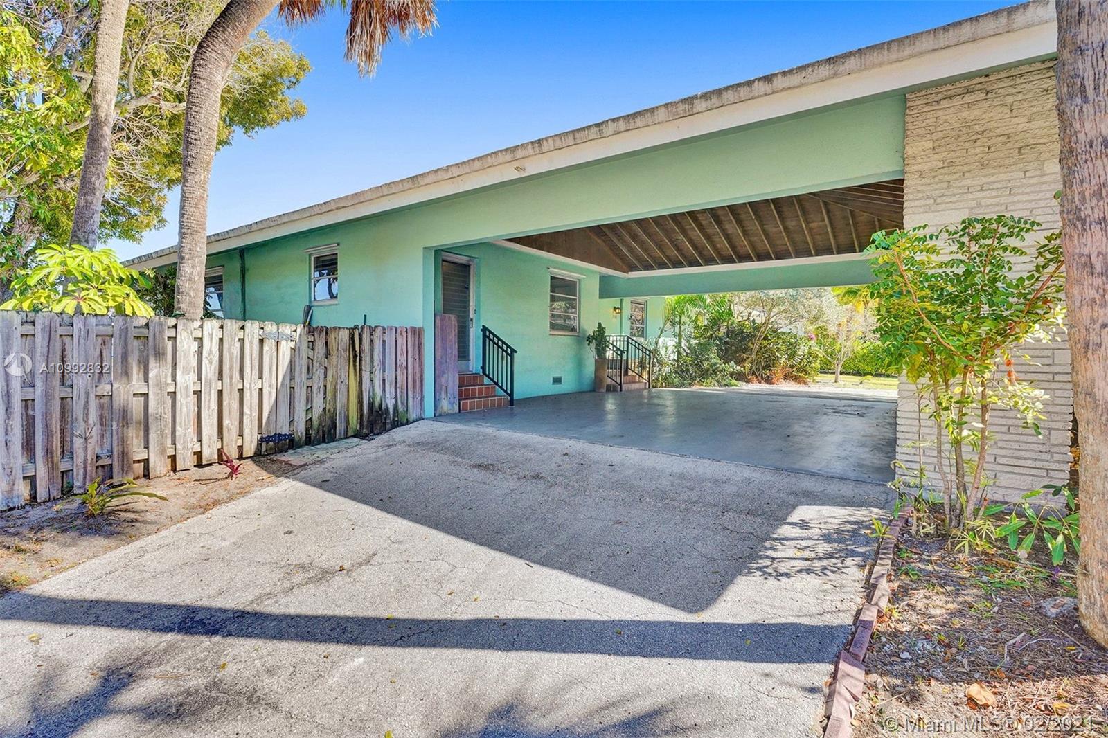 RIO VISTA ISLES - Residential