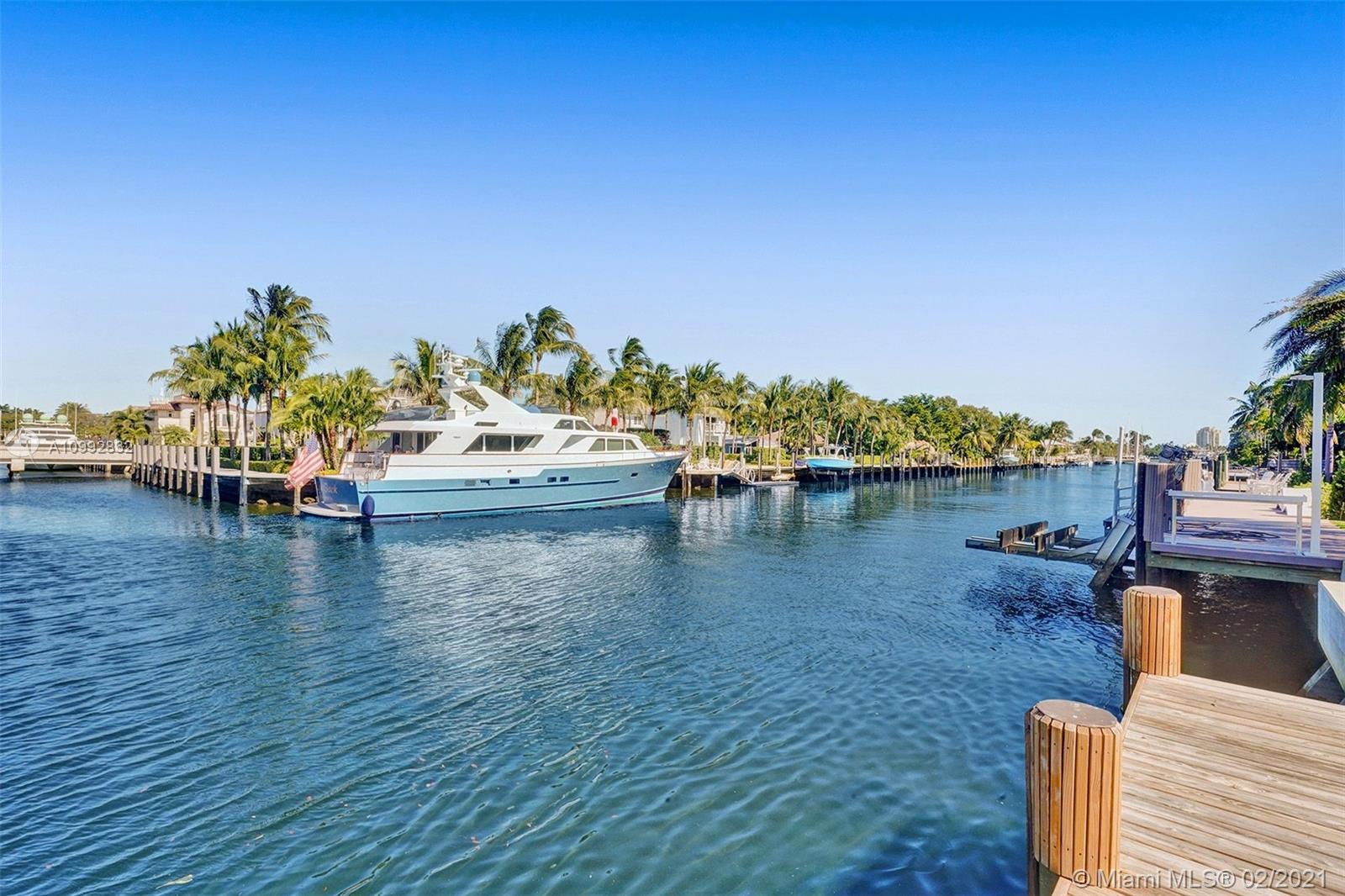 RIO VISTA ISLES - Residential